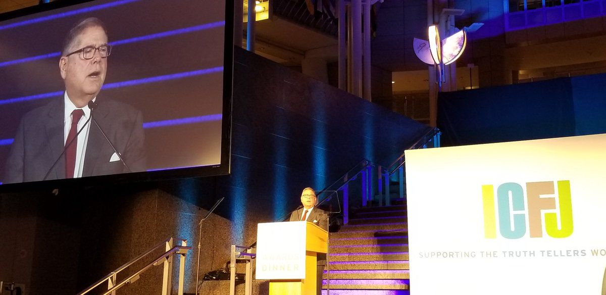 oh my god twitter doesn’t include alt text from images in their API