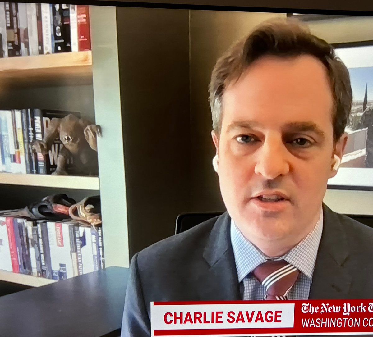 oh my god twitter doesn’t include alt text from images in their API