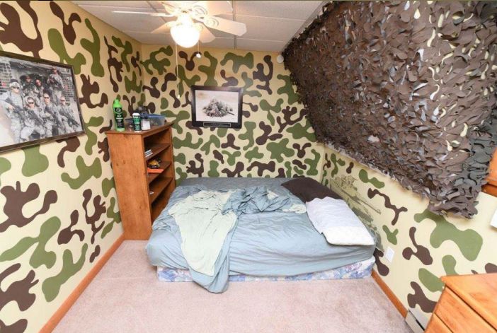 oh my god twitter doesn’t include alt text from images in their API